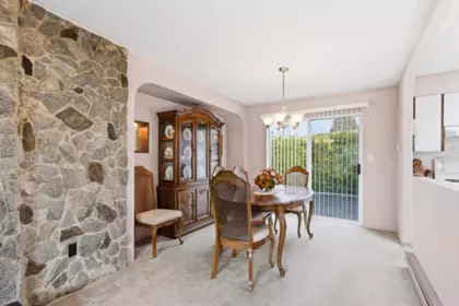 Kitchen Photo of 22641 Brown Avenue, Maple Ridge, BC