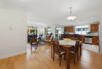 204 15357 17a Avenue, Surrey, BC, Surrey — Apartment/Condo for sale