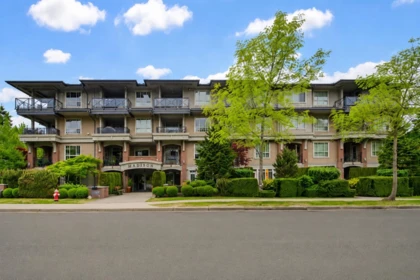204 15357 17a Avenue, Surrey, BC, Surrey — Apartment/Condo for sale