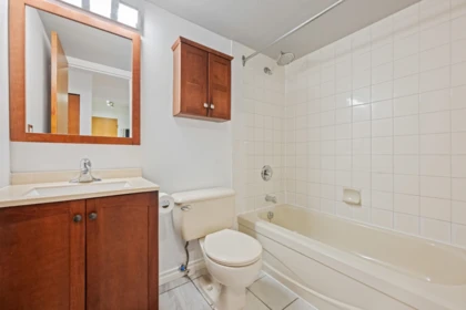 Basement Recreation Room Photo of 319 555 W 14th Avenue, Vancouver, BC
