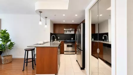 Breakfast Nook Photo of 301 8480 Granville Avenue, Richmond, BC