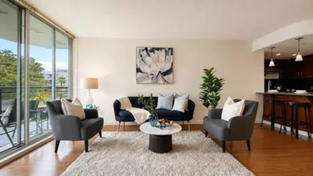301 8480 Granville Avenue, Richmond, BC, Richmond — Apartment/Condo for sale