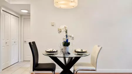 Kitchen Island Photo of 301 8480 Granville Avenue, Richmond, BC