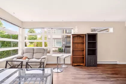 Breakfast Nook Photo of 109 5692 Kings Road, Vancouver, BC