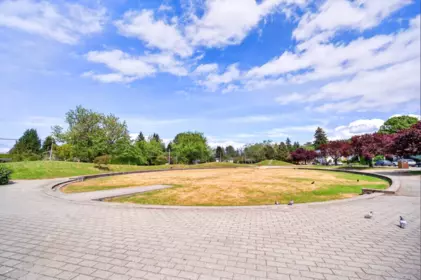Front Yard Photo of 109 5692 Kings Road, Vancouver, BC