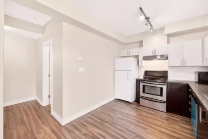 Kitchen Island Photo of 109 5692 Kings Road, Vancouver, BC