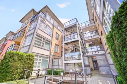 Outdoor Patio Photo of 109 5692 Kings Road, Vancouver, BC
