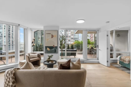 901 565 Smithe Street, Vancouver, BC, Vancouver — Apartment/Condo for sale