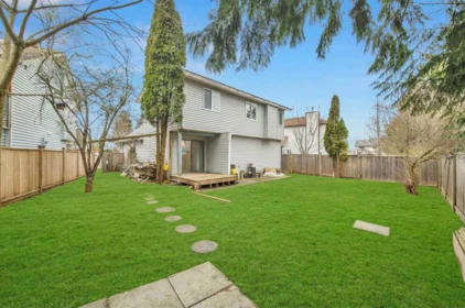 Backyard Photo of 15474 90 Avenue, Surrey, BC
