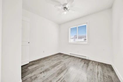 Basement Recreation Room Photo of 15474 90 Avenue, Surrey, BC