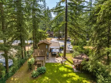 Breakfast Nook Photo of 2552 200 Street, Langley, BC