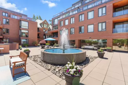 Hot Tub / Spa Photo of 304 1350 View Crescent, Delta, BC