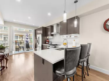 Kitchen Photo of 166 1894 Osprey Drive, Tsawwassen, BC