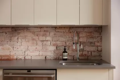Kitchen Photo of 308 27 Alexander Street, Vancouver, BC