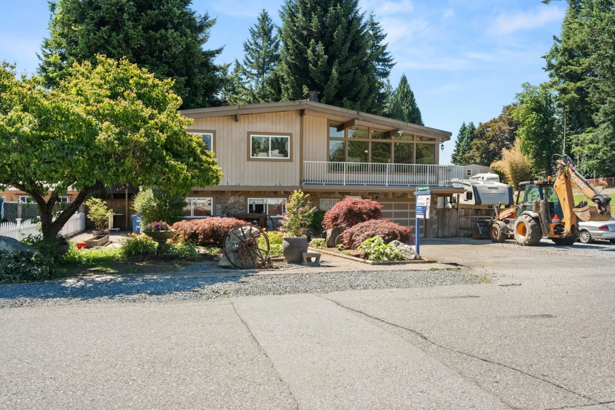 Exterior Rear Photo of 33222 Hawthorne Avenue, Abbotsford, BC