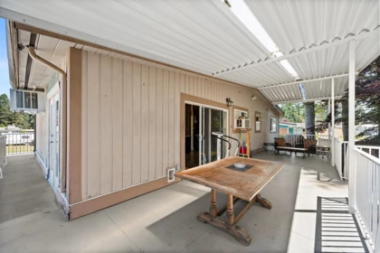 Basement Recreation Room Photo of 33222 Hawthorne Avenue, Abbotsford, BC