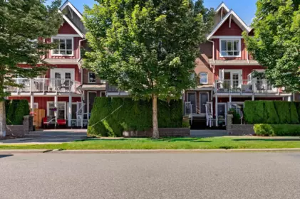 305 1661 Fraser Avenue, Port Coquitlam, BC, Port Coquitlam — Townhouse for sale