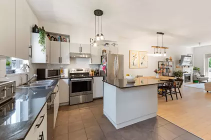 Loft / Bonus Room Photo of 305 1661 Fraser Avenue, Port Coquitlam, BC