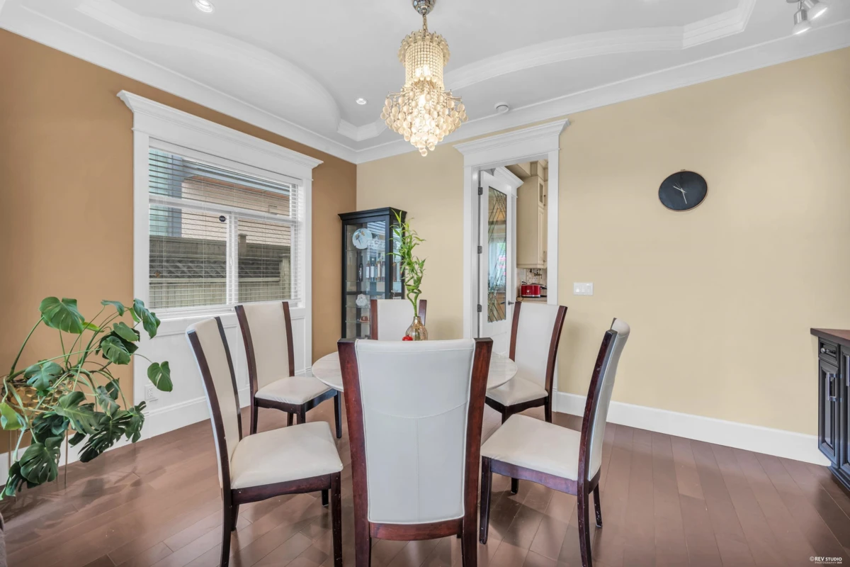 Family Room Photo of 9420 Piermond Road, Richmond, BC