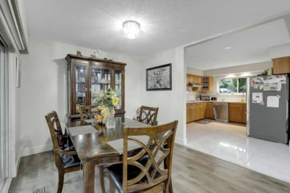 Breakfast Nook Photo of 7985 Modesto Drive, Delta, BC