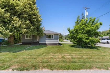 46591 Portage Avenue, Chilliwack, BC, Chilliwack — Single Family Residence for sale
