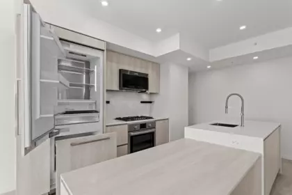 305 3264 Vanness Avenue, Vancouver, BC, Vancouver — Apartment/Condo for sale