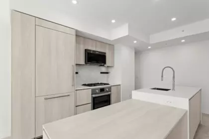 305 3264 Vanness Avenue, Vancouver, BC, Vancouver — Apartment/Condo for sale