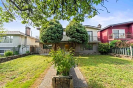 2514 E 49th Avenue, Vancouver, BC