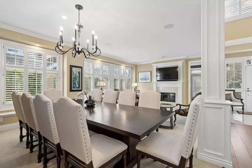 Dining Area Photo of 19 15715 34 Avenue, Surrey, BC