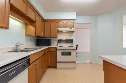 202 8725 Elm Drive, Chilliwack, BC, Chilliwack — Apartment/Condo for sale