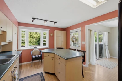 Breakfast Nook Photo of 2413 Scott Place, Port Coquitlam, BC