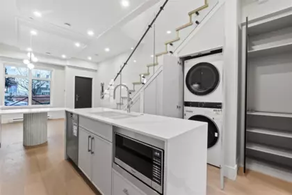 1510 W 61st Avenue, Vancouver, BC, Vancouver — Townhouse for sale