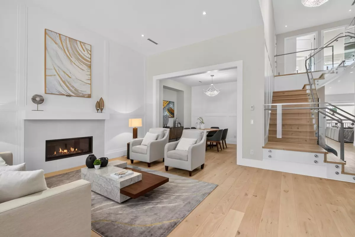 Family Room Photo of 15668 82a Avenue, Surrey, BC
