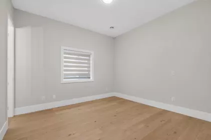 Entry Foyer Photo of 15668 82a Avenue, Surrey, BC