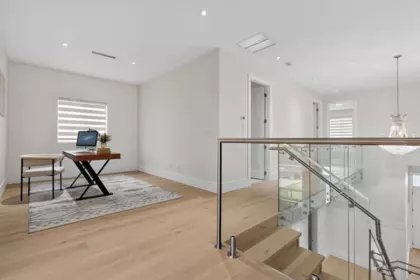 Staircase Photo of 15668 82a Avenue, Surrey, BC