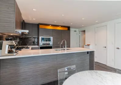 319 7468 Lansdowne Road, Richmond, BC, Richmond — Apartment/Condo for sale
