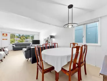 Kitchen Photo of 2514 E 27th Avenue, Vancouver, BC