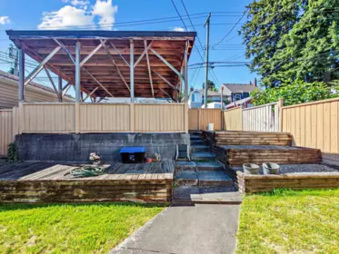 Outdoor Deck Photo of 2514 E 27th Avenue, Vancouver, BC