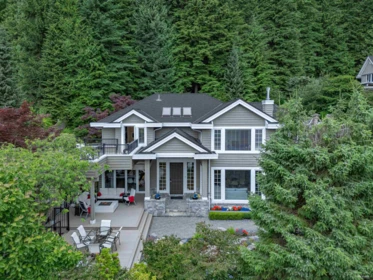4115 E Braemar Road, North Vancouver, BC, North Vancouver — Single Family Residence for sale