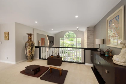 Staircase Photo of 4115 E Braemar Road, North Vancouver, BC