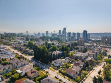 Hot Tub / Spa Photo of 303 230 Mowat Street, New Westminster, BC