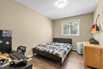 Laundry Room Photo of 3980 204a Street, Langley, BC