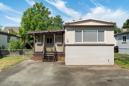 10 45640 Watson Road, Chilliwack, BC, Chilliwack — Manufactured Home for sale