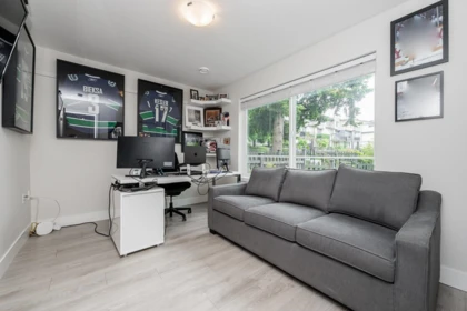53 15665 Mountain View Drive, Surrey, BC, Surrey — Townhouse for sale