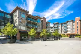 301 1673 Lloyd Avenue, North Vancouver, BC