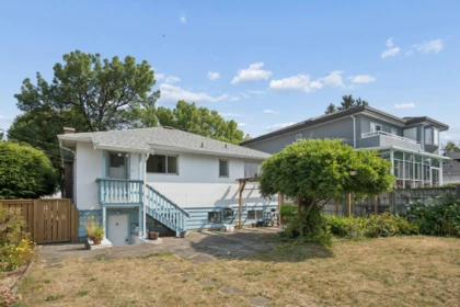 Kitchen Photo of 3126 Waverley Avenue, Vancouver, BC