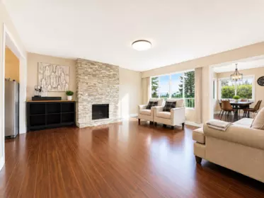 Breakfast Nook Photo of 443 Mundy Street, Coquitlam, BC