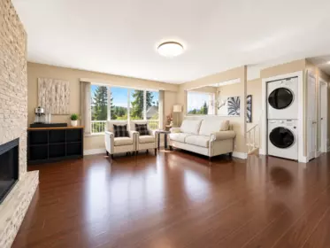 Primary Bedroom Photo of 443 Mundy Street, Coquitlam, BC