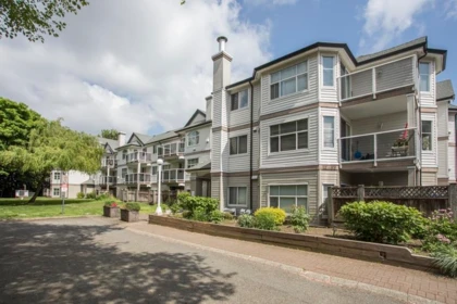 213 12739 72 Avenue, Surrey, BC, Surrey — Apartment/Condo for sale