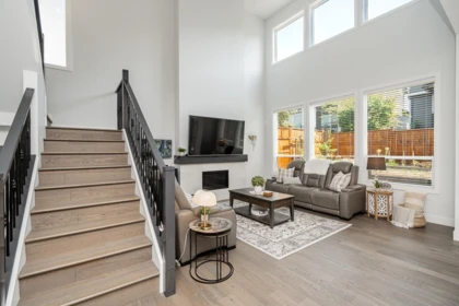 2070 165b Street, Surrey, BC, Surrey — Single Family Residence for sale